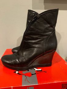 Black wedge boots