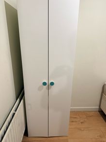 White 2 doors wardrobe