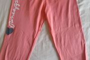 ladies 3/4 lenght shorts size medium