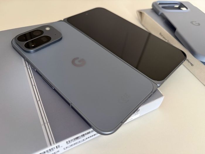 Google Pixel 10 Pro Fold 512GB Moonstone Unlocked