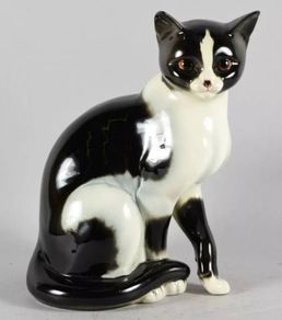 Large Goebel West Germany cat statue