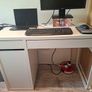 Desk aprox 1 metre x 60 cm Image 4