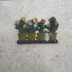 Garden tool hanger