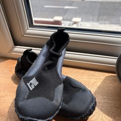 O'Neill Neoprene Water Shoes Wetsuit Booties Size UK 5 EU 37/38 Mint Condition