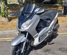 Yamaha X-Max