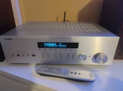 Yamaha R-N402D Network Stereo Receiver Amplifier MusicCast Spotify - Shipping price included