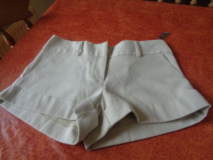 River Island Ladies Cream Shorts for Sale