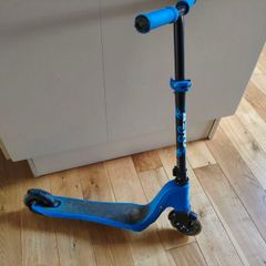 Kids scooter