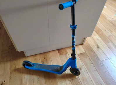 Kids scooter