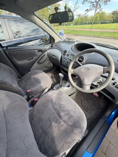 Toyota Yaris 2002