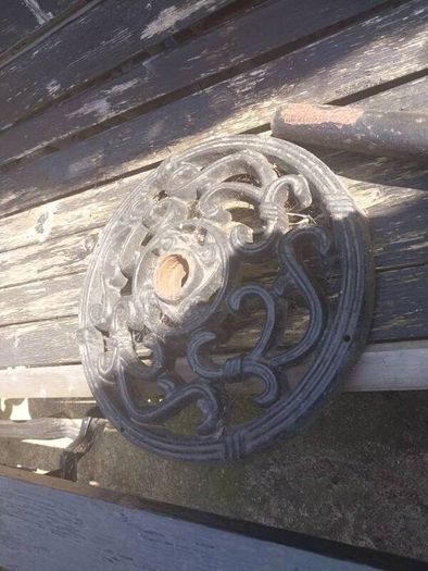 cast iron garden furniture