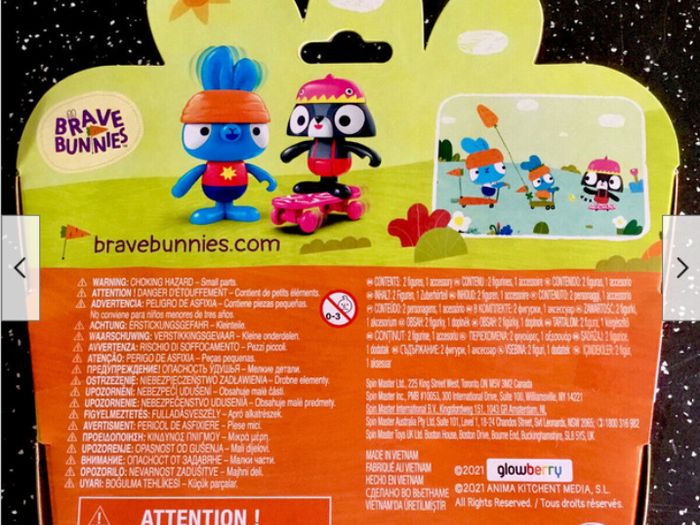 BRAND NEW Brave Bunnies 2 Figures With Skateboard Pack Action Figure