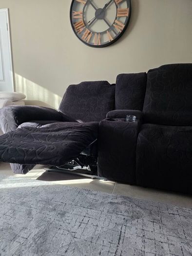 2 seater recliner