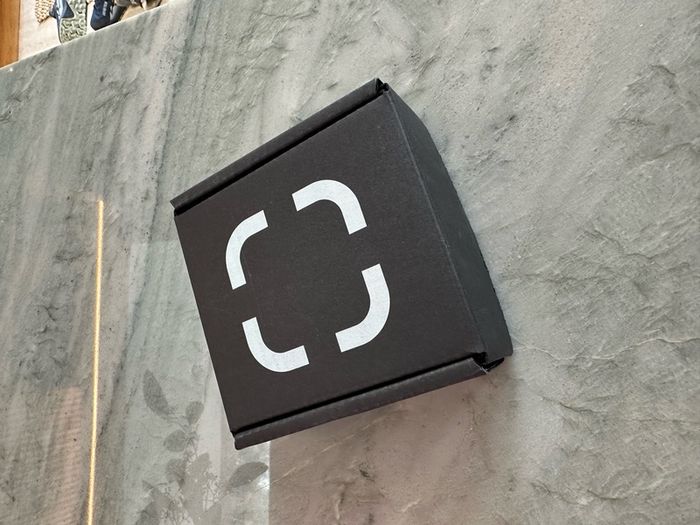 Brick - block distractions