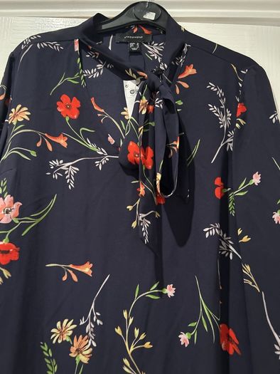 Navy Floral Blouse