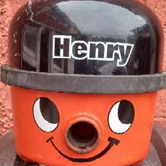 Henry Vacuum Cleaner