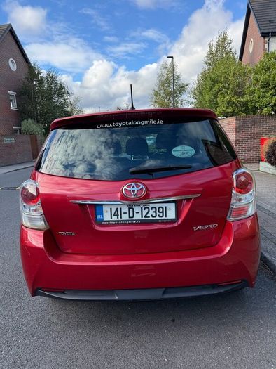 Toyota verso 2.0D4D Luna Skyview Nct 2/27 155km