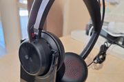 POLY Voyager Focus 2