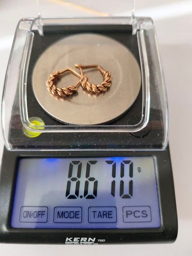 14k / ct Gold earrings & ring that come in a set