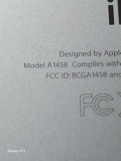 Apple IPAD 4th Generation, 16GB HDD,in excellent condition, great for YOUTUBE etc