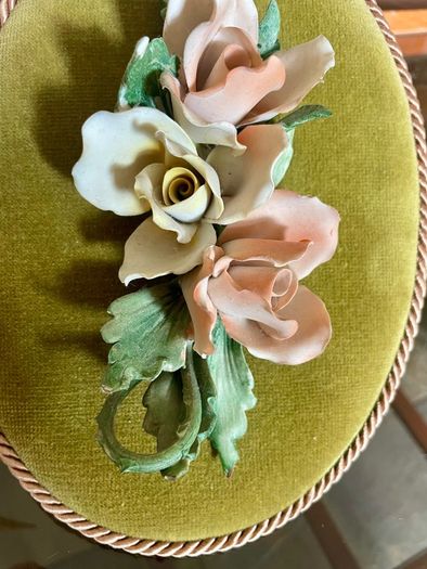Vintage Pair Genuine Capo di monte 3D Porcelain Floral Wall Plaques with Label