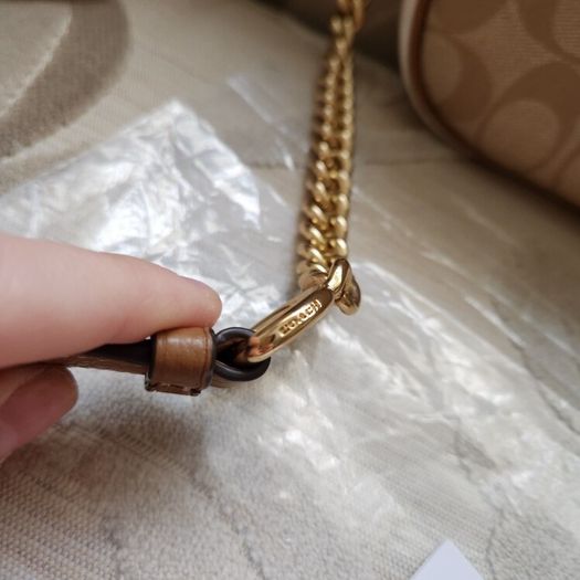 medium coach crossbody bag