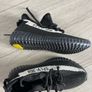Brand new shoes Yezeeys Junior size 13 Image 5