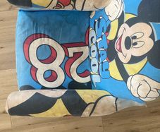 Free Mickey Mouse chair