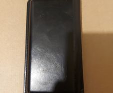 ZHUSE Leather Powerbank Wallet, with both USB b lead and USB c Adaptor, Slots for cards and notes, and charges via USB b port, in excellent condition