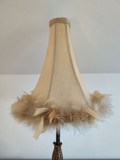 table lamp bedside lamp light vintage style feathers brown