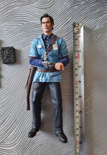 Rare NECA Ash S-Mart Evil Dead Figure