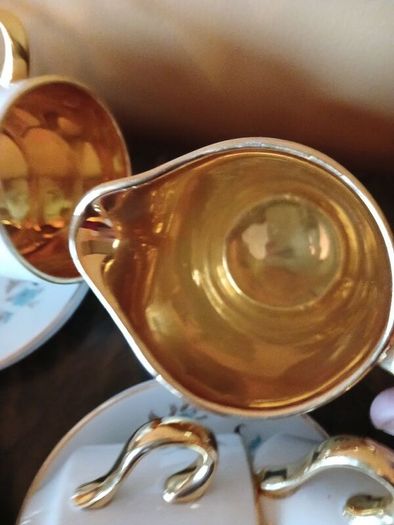 Arklow pottery teaset