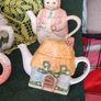 Cottage House teapots Image 2