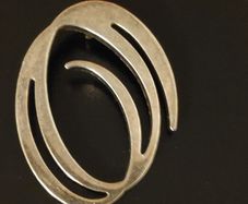Vintage Newbridge Silverware pendant