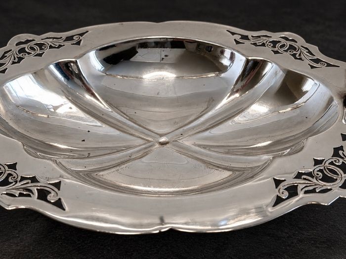 Vintage Silver-Plated Serving Basket