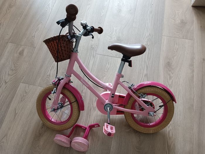 12" kids bike (pink)