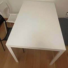 IKEA Vihals Dining Table - White, 125 x 74 cm