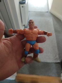 Vintage WWF WWE Wrestling Figure Tatanka Titan 1991