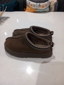 kids ugg tazz