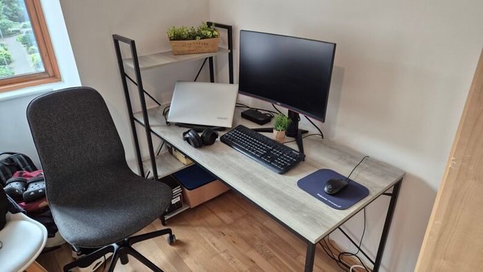 Office Table 140L x 64D x 120H centimetres
