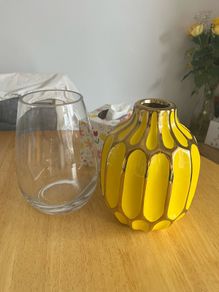 vases