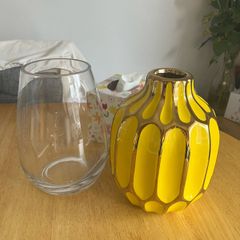 vases