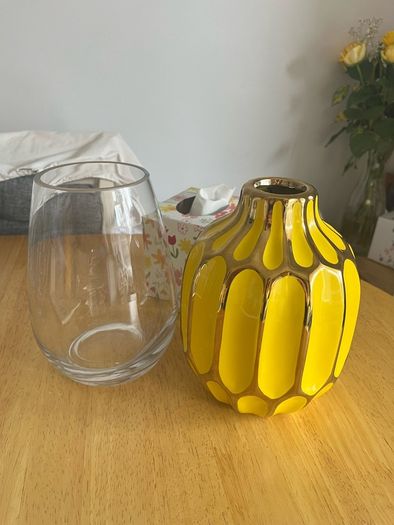 vases