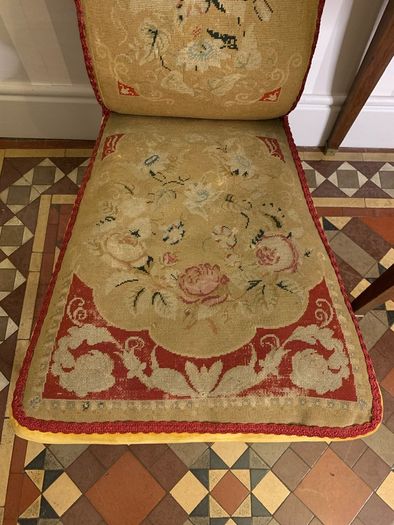 Victorian rosewood prie dieu or prayer nursing chair with original needlepoint upholstery.