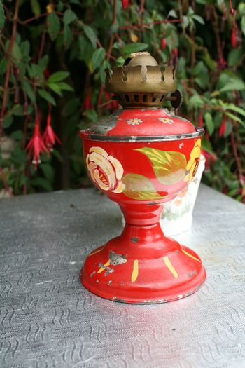 Vintage oil lamps (20 each)