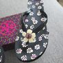 Tory Burch flower flip flop uk4 Image 3