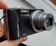 Panasonic Lumix DMC-TZ18 Retro Y2K Digital Camera