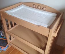 Baby changing table