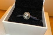 Pandora Intricate Lattice charm