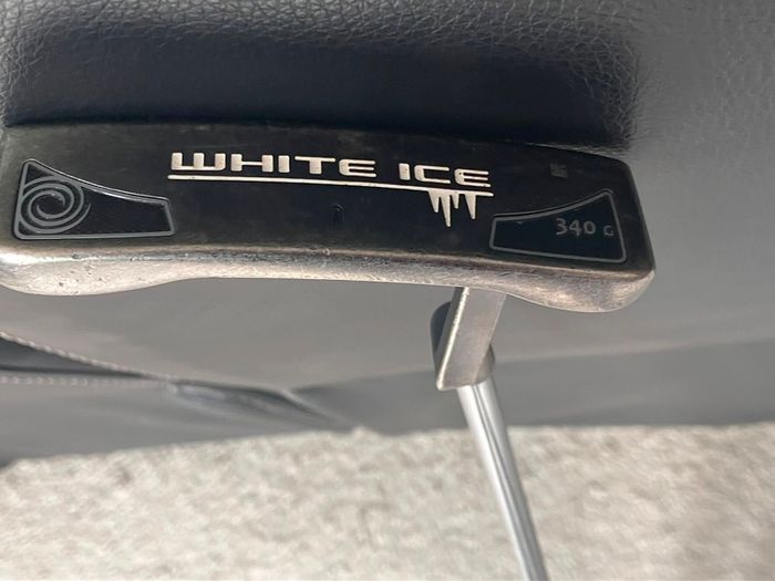 Odyssey white ice 340 g putter